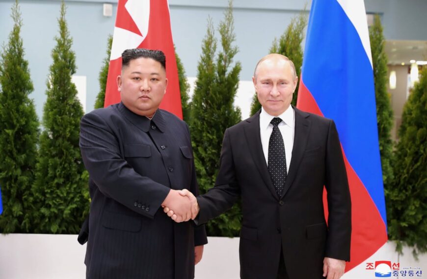 North Korea has shipped 20,000 containers of artillery…
