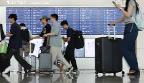 South Korea begins visa-free entry for Chinese tourist groups